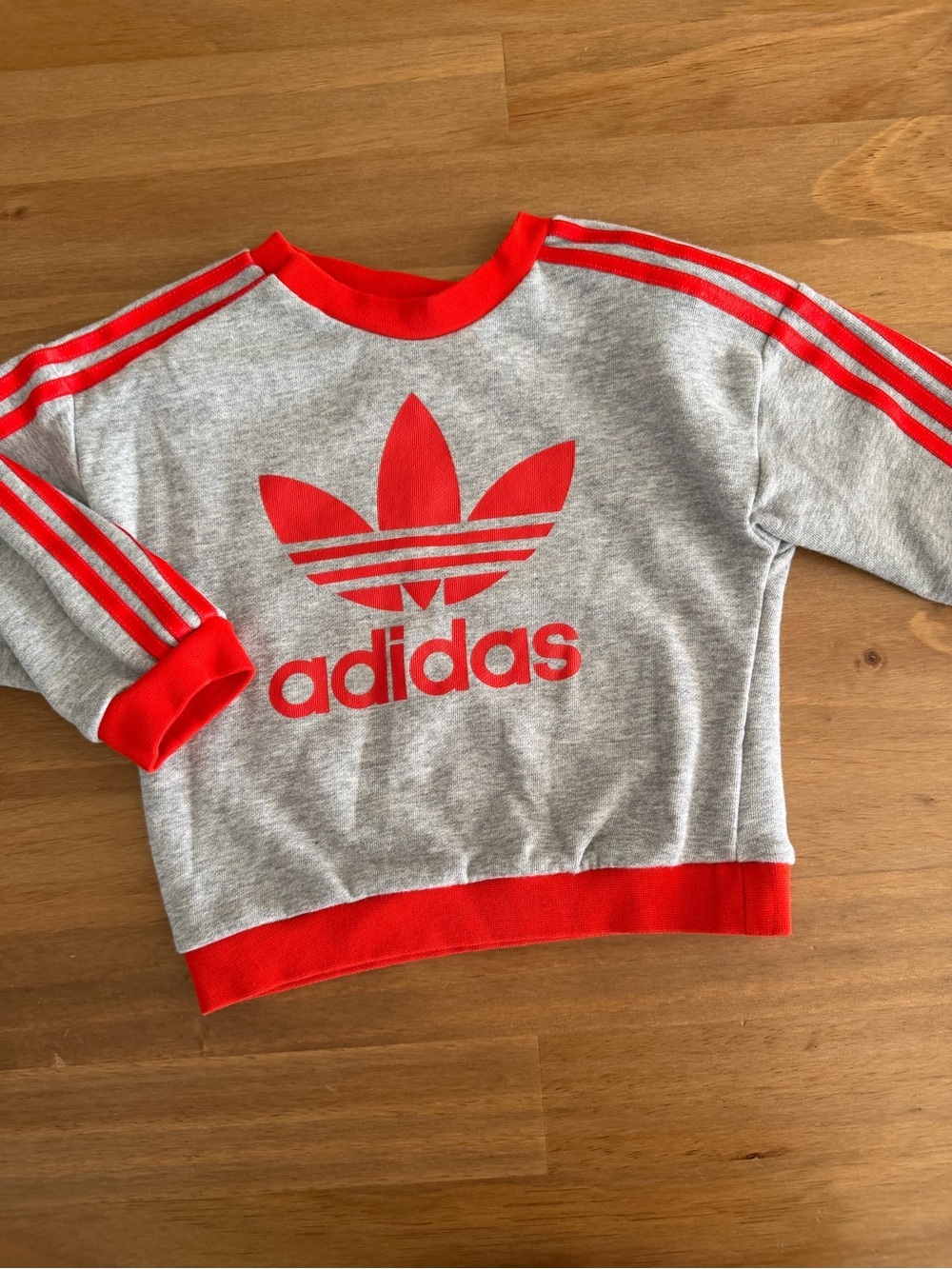 adidas Kids Heather Gray Pullover Sweatshirt with Red Trefoil Size 9-12M